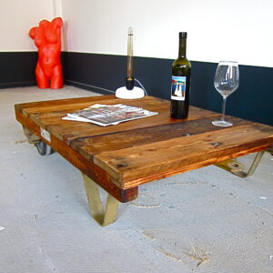 Industriële salontafel