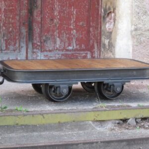 Industriële wagon tafel